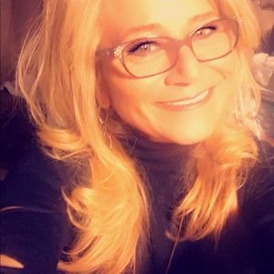 Meet your Posher, Francesca